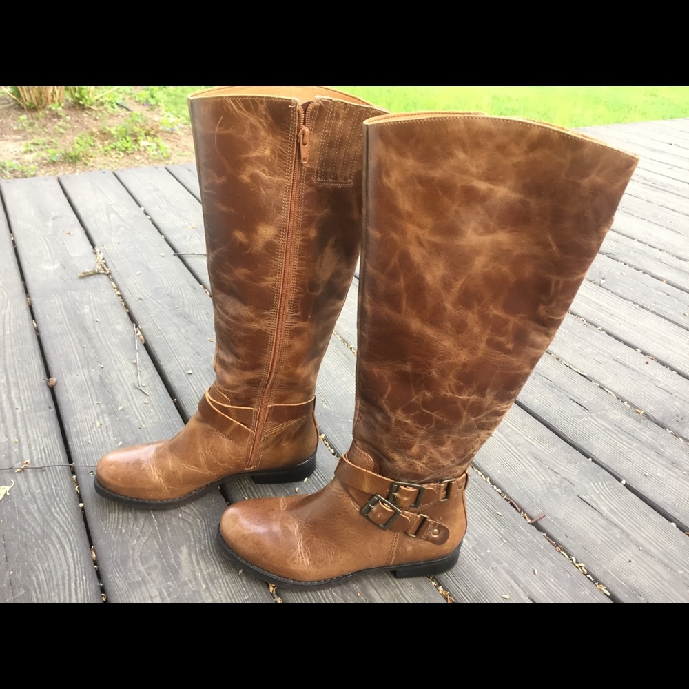 ❌SOLD❌ Women’s Marbled Leather Tall Boots